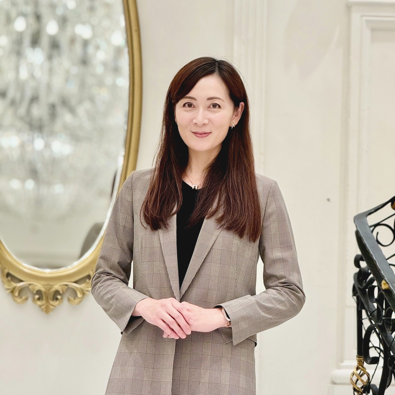 株式会社クリスタルインターナショナル